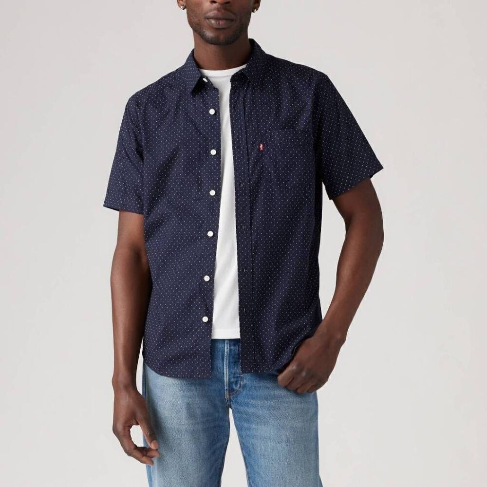 Levi's Modern Fit Button Down Shirt